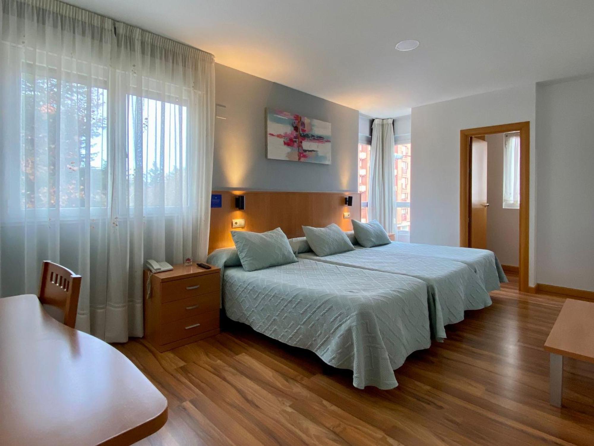 Hostal Rio Selmo Ponferrada Εξωτερικό φωτογραφία