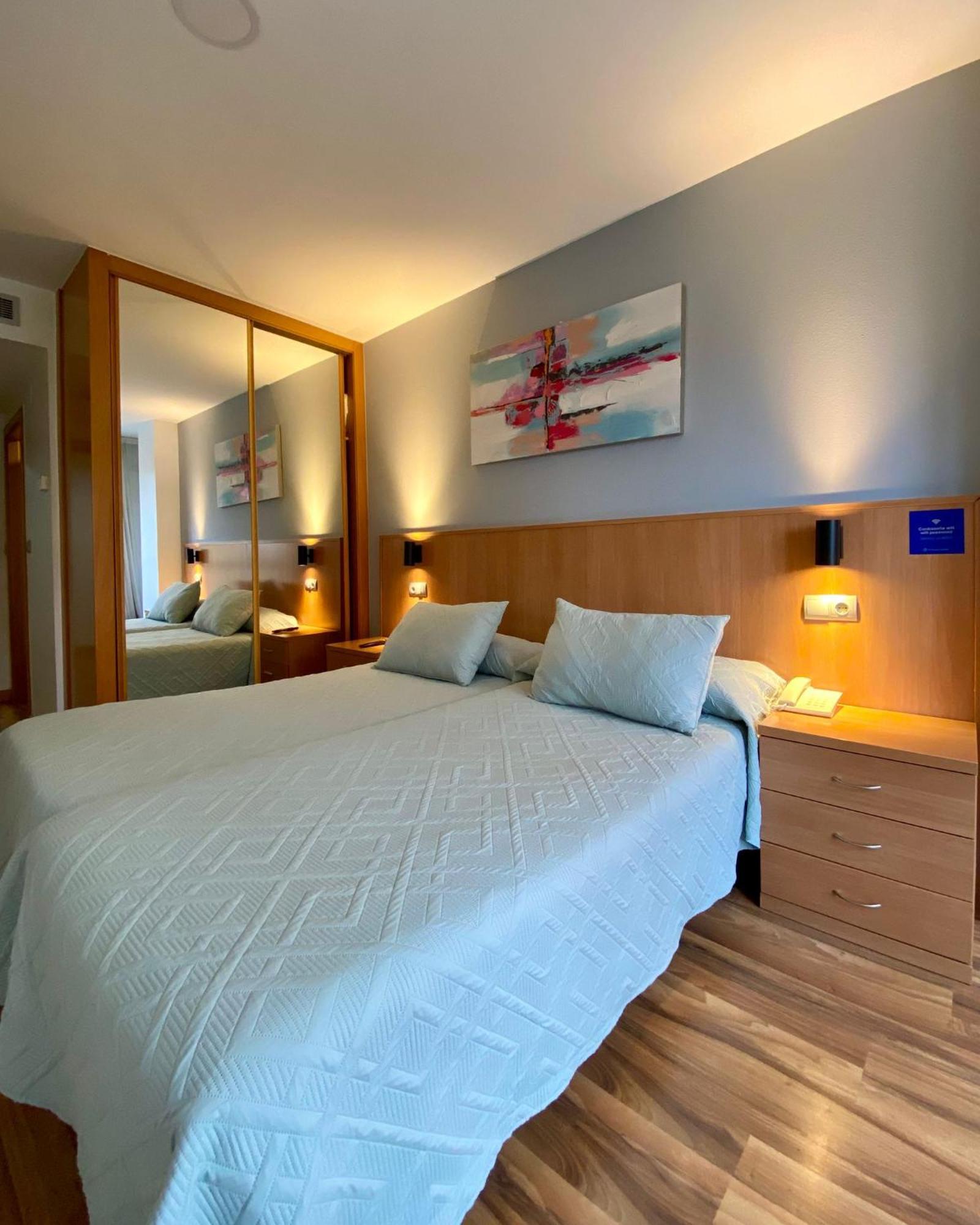 Hostal Rio Selmo Ponferrada Εξωτερικό φωτογραφία