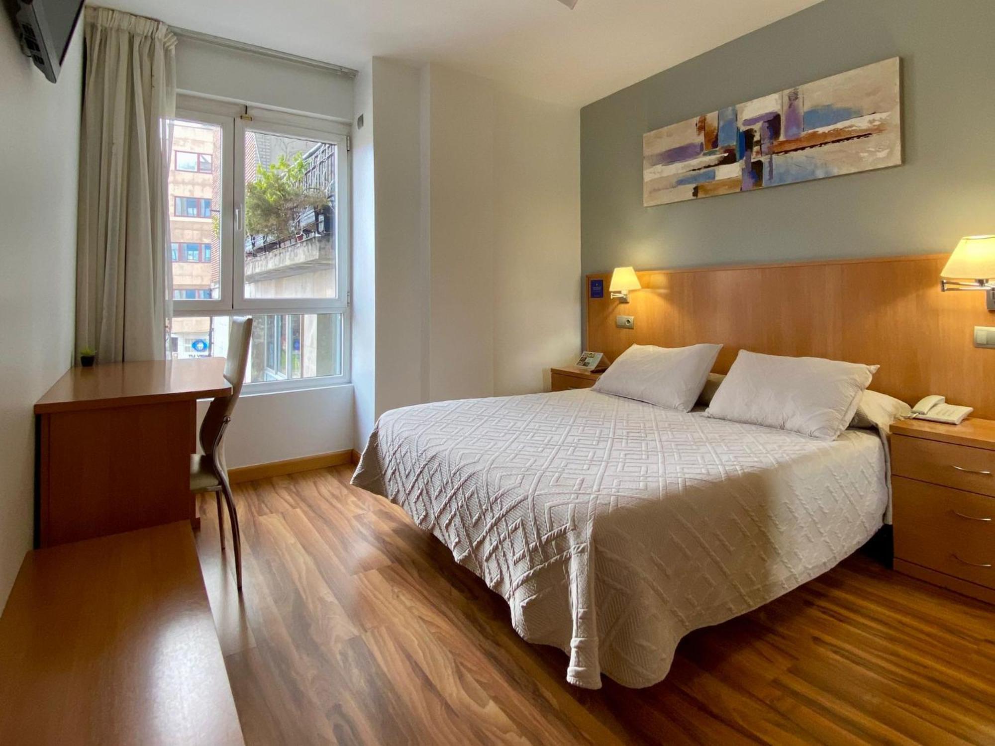 Hostal Rio Selmo Ponferrada Εξωτερικό φωτογραφία